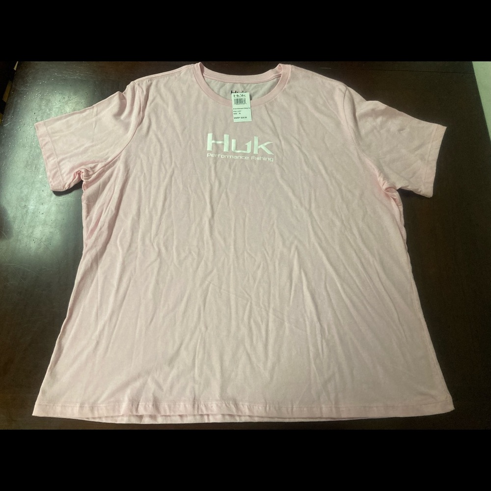 NWT Medium Women’s Huk Shirt PINK plain Cotton Blend Logo